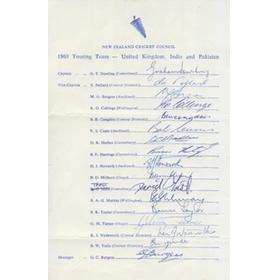 NEW ZEALAND 1969 (TOUR TO UK, INDIA AND PAKISTAN) CRICKET AUTOGRAPHS