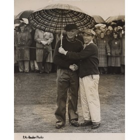 BING CROSBY 1950 GOLF PHOTOGRAPH (ST. ANDREWS)