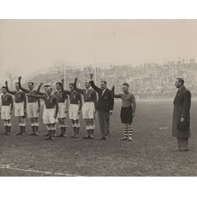 ROYAL NAVY V ARMY 1948 RUGBY UNION PHOTOGRAPH - CHEERING THE KING